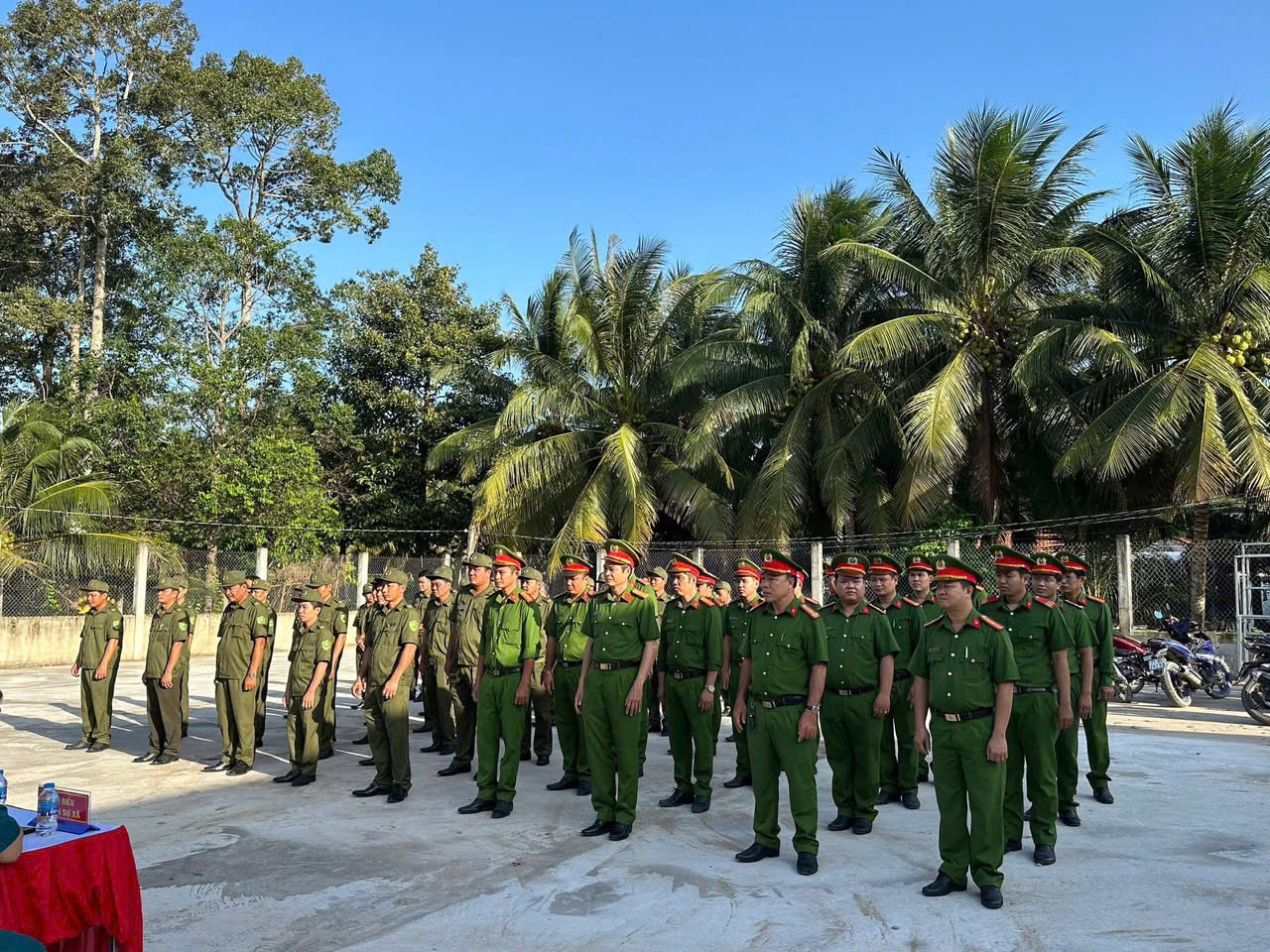 Công an xã Nhuận Phú Tân ra quân cao điểm tấn công, trấn áp tội phạm, bảo vệ an ninh trật tự 