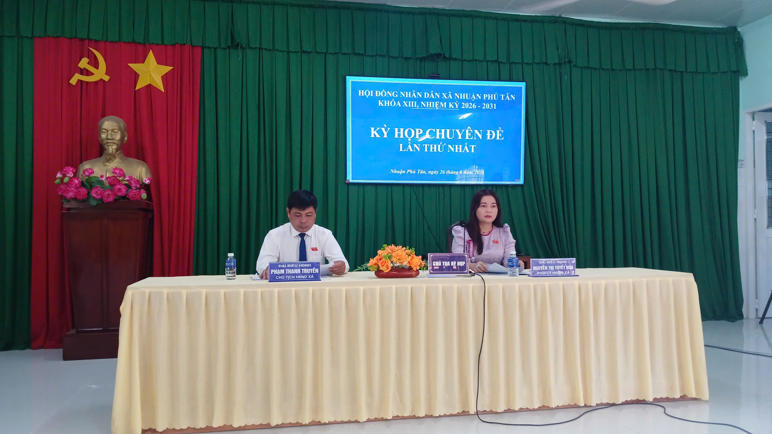 Ngày 26/6/2026, Hội đồng nhân dân (HĐND) xã Nhuận Phú Tân khóa XIII, nhiệm kỳ 2026 - 2031 tổ chức kỳ họp chuyên đề lần thứ nhất